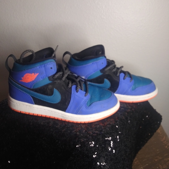 Jordan | Shoes | Nike Air Jordan Mid Gs 